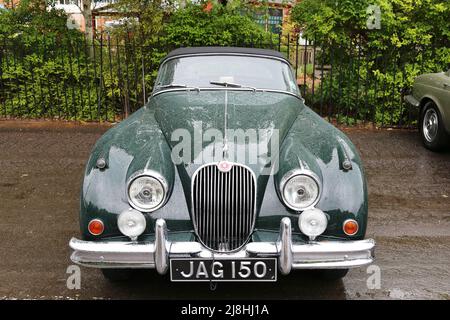 Jaguar XK150 Drophead Coupé (1960), Jaguar 100. Jahrestag, 15. Mai 2022, Brooklands Museum, Weybridge, Surrey, England, Großbritannien, Großbritannien, Europa Stockfoto
