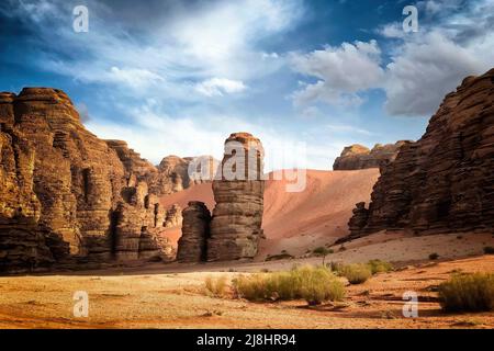 Reise durch die Wüste und die Berge. Al Ula, Saudi-Arabien. Stockfoto