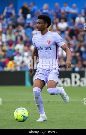 Madrid, Spanien, 15. Mai 2022, Alex Balde vom FC Barcelona während des Fußballspiels der spanischen Meisterschaft La Liga zwischen Getafe CF und FC Barcelona am 15. Mai 2022 in Getafe, Madrid, Spanien - Foto: Irina R. Hipolito/DPPI/LiveMedia Stockfoto