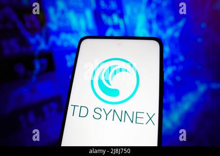 In dieser Abbildung wird das Logo der TD SYNNEX Corporation auf einem Smartphone angezeigt. Stockfoto