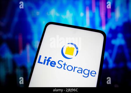 Brasilien. 16.. Mai 2022. In dieser Abbildung wird das Life Storage-Logo auf einem Smartphone angezeigt. (Bild: © Rafael Henrique/SOPA Images via ZUMA Press Wire) Stockfoto