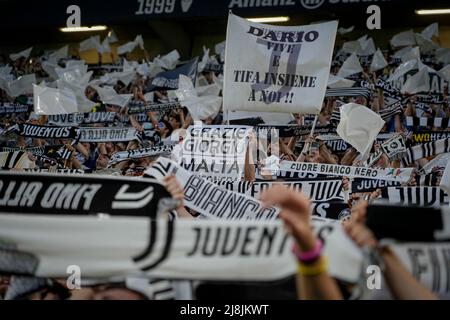 Turin, Italien. 16.. Mai 2022. Turin. Letztes Spiel mit dem Juventus-Shirt für Paulo Dybala und Giorgio Chiellini auf dem Foto: Kredit: Unabhängige Fotoagentur/Alamy Live News Stockfoto