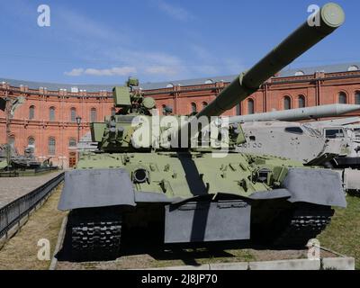 sowjetischer Panzer t 72 Vorderansicht Nahaufnahme Stockfoto