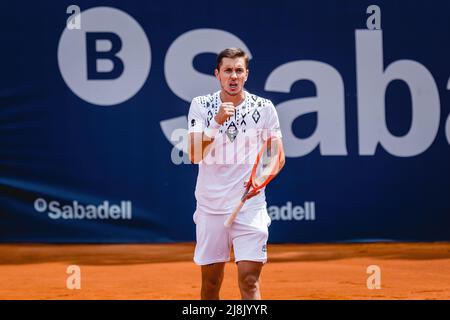 BARCELONA - APR 18: Egor Gerasimov in Aktion während des Barcelona Open Banc Sabadell Tennisturniers im Real Club De Tenis Barcelona am 18. April 20 Stockfoto