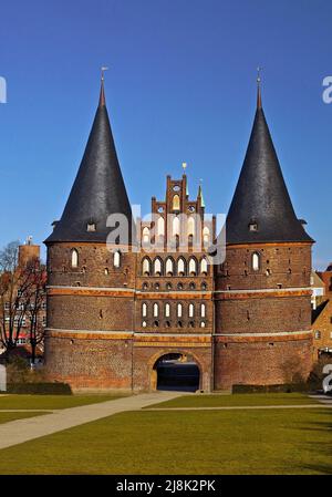 Holstentor, ehemaliges Weststadttor, Teil des UNESCO-Kulturerbes Lübecker Altstadt, Deutschland, Schleswig-Holstein, Lübeck Stockfoto