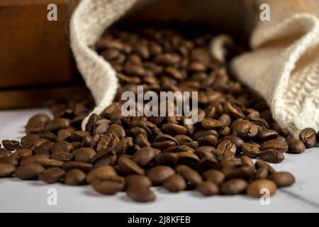 Nahaufnahme von Kaffeebohnen Stockfoto