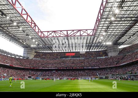 Mailand, Italien, 15.. Mai 2022. Eine allgemeine Ansicht des Stadions während der Serie A Spiel bei Giuseppe Meazza, Mailand. Bildnachweis sollte lauten: Jonathan Moscrop / Sportimage Stockfoto