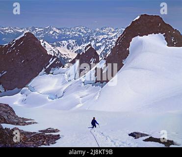 Blue Glacier Cirque und Middle und East Peaks of Mt. Olympus, Olympic National Park, Washington Stockfoto