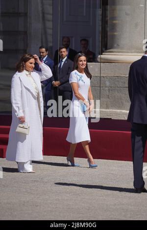 Madrid, Spanien. 17.. Mai 2022. König Finne VI und Letizia Ortiz erhalten ihre Hoheiten Sheikh Tamim bin Hamad Al Thani, Emir des Staates Katar, und Sheikha Jawaher Bint Hamad bin Suhaim Al Thani, in Madrid, Dienstag, 17. Mai 2022 Quelle: CORDON PRESS/Alamy Live News Stockfoto