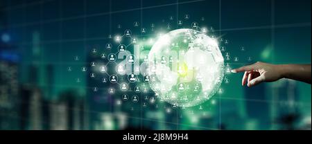 Neues globales Business-Connection-Konzept. Geschäftsmann, der die globale Verbindung mit Menschen verbindet, umkreist die Welt. Weltkarte und verbinden Stockfoto