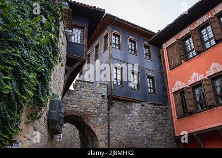 Hisar Kapia mittelalterliches Tor in der Altstadt von Plovdiv - Architekturreservat in Plovdiv, der Hauptstadt der Provinz Plovdiv im südlichen Zentrum Bulgariens Stockfoto