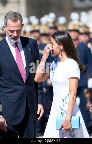 Madrid. Spanien. 20220517, König von Spanien, König von Spanien, Königin Letizia von Spanien nimmt am 17. Mai 2022 an einem offiziellen Empfang für Scheich von Katar und Sheikha im Königlichen Palast in Madrid, Spanien, Teil Stockfoto