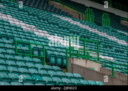 Glasgow, Schottland. VEREINIGTES KÖNIGREICH. 16.. Mai 2022: Die grün-weiße Sitzgruppe am Parkhead. Stockfoto