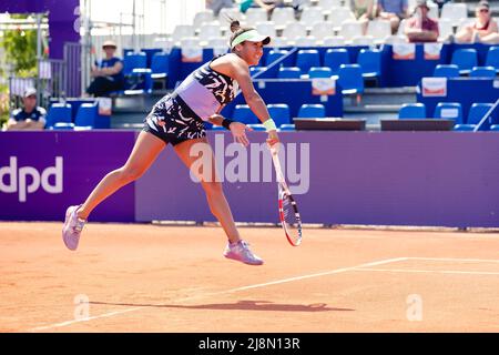 Straßburg, Frankreich. 17.. Mai 2022. Heather Watson aus Großbritannien bei ihrem Einzelspiel der Internationaux 16 de Strasbourg 2022 gegen Magda Linette aus Polen im Tennis Club de Strasbourg in Straßburg, Frankreich Dan O' Connor/SPP Credit: SPP Sport Press Foto. /Alamy Live News Stockfoto