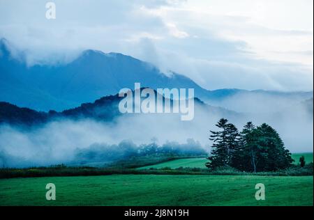 Sonnenaufgang im Daisetsuzan Nationalpark, Kamikawa, Hokkaidō, Hokkaido, Japan, Asien Stockfoto