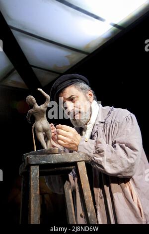 Henry Goodman (Edgar Degas) in DER LINIE von Timberlake Wertenbaker am Arcola Theatre, London E8 23/11/2009 Design: William Dudley Beleuchtung: Oliver Fenwick Regie: Matthew Lloyd Stockfoto