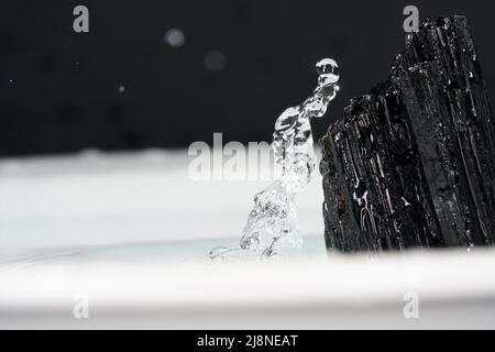 Turmalin fotografiert mit dem Makro in bester Qualität und hoher Auflösung. Stockfoto