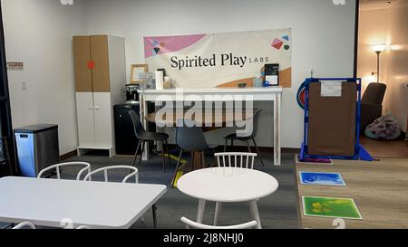 USA. 20. April 2022. Interior of Spirited Play Lab, a childrens' playspace better Neurodiversity, San Ramon, California, 20. April 2022. (Foto: Gado/Sipa USA) Quelle: SIPA USA/Alamy Live News Stockfoto