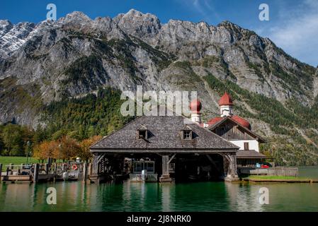 Die berühmtesten Orte in Bayern, Deutschland und Österreich, Berge, Seen und Wasserfälle Stockfoto