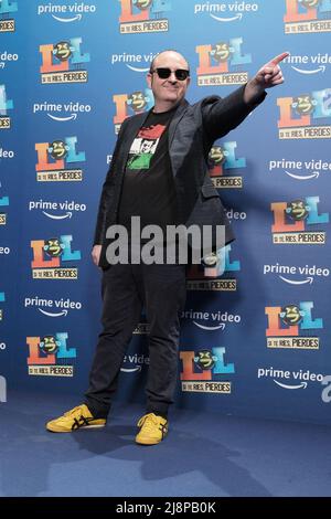 Madrid, Spanien. 17.. Mai 2022. Carlos Areces nimmt an der Premiere „LOL: If you laching, you lose“ (LOL: SI te ríes, pierdes) im Rialto-Theater in Madrid Teil. Kredit: SOPA Images Limited/Alamy Live Nachrichten Stockfoto