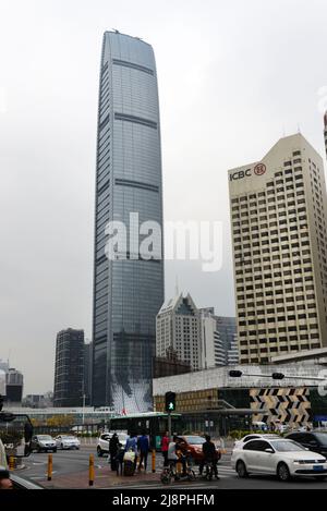 Der Wolkenkratzer von KK100 in Shenzhen, China. Stockfoto