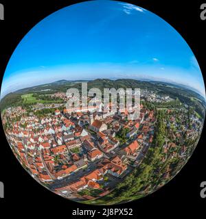 Blick aus der Vogelperspektive auf Schongau am Lech Stockfoto