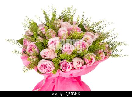 Armvoll rosa Rosen. Isoliertes Bild auf weiß Stockfoto