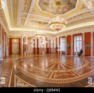 Moskau, Russland, 23. Oktober 2019: Tavrichesky Halle Innenraum im staatlichen historischen und architektonischen Museum Reserve Tsaritsyno, Russland. Tauride-Halle Stockfoto