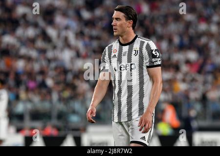 Turin, Italien. 16.. Mai 2022. Dusan Vlahovic von Juventus FC gesehen während der Serie A 2021/22 Fußballspiel zwischen Juventus FC und SS Lazio im Allianz Stadium. Kredit: SOPA Images Limited/Alamy Live Nachrichten Stockfoto