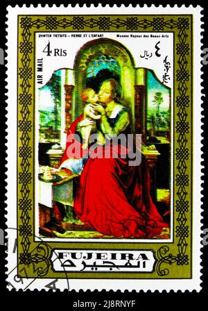MOSKAU, RUSSLAND - 14. MAI 2022: Die in Fujairah (Fujeira) gedruckte Briefmarke zeigt die thronende Jungfrau, Serie der Madonna-Gemälde, um 1972 Stockfoto
