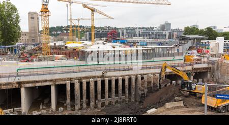 Stuttgart, Deutschland - 28. Jul 2021: Tiefbau am Stuttgarter Hauptbahnhof. Stockfoto