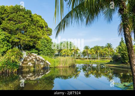 Wunderschöne Aussicht auf die Tititwangsa Lake Gardens in Malaysia am Morgen. Stockfoto