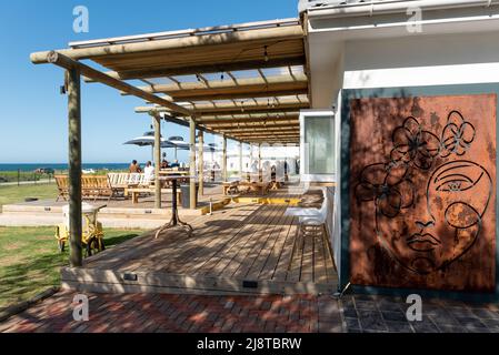 Nevermind Restaurant im Seal Point Lighthouse, Cape St Francis, Eastern Cape, Südafrika. 15 Mai 2022. Stockfoto