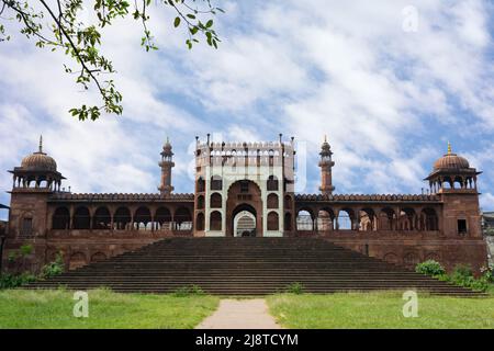 Moti Masjid, Bhopal, Madhya Pradesh, Indien. Moti Masjid wurde 1860 von Sikander Begum erbaut Stockfoto