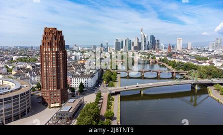 Lindner Hotel Main Plaza und Innenstadt von Frankfurt, Deutschland Stockfoto