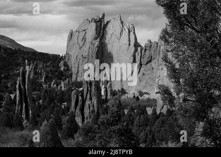 Der unglaublich tolle Garden of the Gods ist ein unverzichtbarer Zwischenstopp, wenn Sie durch Colorado Springs, Colorado, reisen Stockfoto