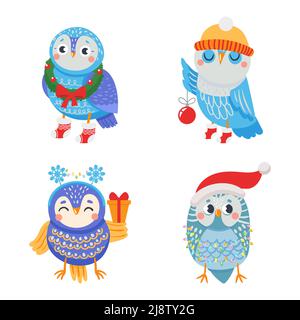 Wintereule. Lustige Cartoon-Vögel mit weihnachtsattributen. Tiere im Weihnachtskranz, Urlaubssocken mit Baumkugel, Geschenkbox. Fröhliche Charaktere Stock Vektor