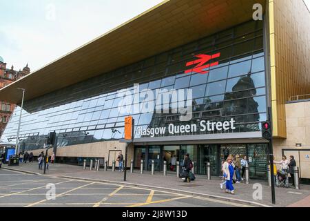 Eingang zur Queen Street Station, Glasgow, Schottland, Großbritannien Stockfoto