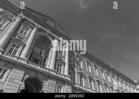 Caserta, Kampanien, Italien, der Vanvitellische Palast. Es ist ein königlicher Palast, mit einem Park, in Caserta. Es ist die größte königliche Residenz in der Wor Stockfoto