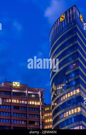 Wien, Wien: Sitz der Raiffeisen-Holding Niederösterreich-Wien im Jahr 01. Altstadt, Wien, Österreich Stockfoto