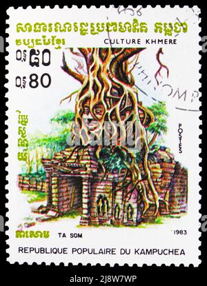 MOSKAU, RUSSLAND - 14. MAI 2022: Die in Kampuchea (Kambodscha) gedruckte Briefmarke zeigt Ta Som, Kultur der Khmer-Serie, um 1983 Stockfoto