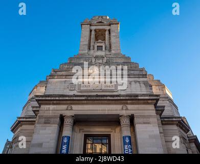 Italienische Außenfassade des Freimaurermuseums in der Freimaurerhalle. façade London. Stockfoto