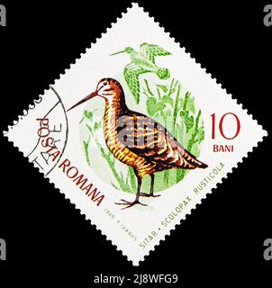 MOSKAU, RUSSLAND - 14. MAI 2022: In Rumänien gedruckte Briefmarke zeigt eurasischen Waldhahn (Scolopax rusticola), Vogelserie, um 1965 Stockfoto