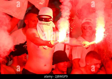 Eintracht Frankfurt Fans während des La Liga Spiels zwischen RCD Espanyol und CA Osasuna spielten am 08. Mai 2022 im RCDE Stadium in Barcelona, Spanien. (Foto von PRESSINPHOTO) Stockfoto