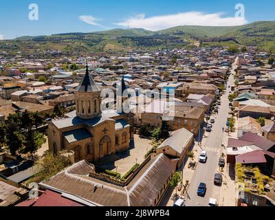 Alte Stadt Derbent in Dagestan, Luftdrohnenansicht. Stockfoto