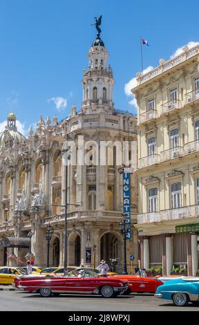 Hotel Inglaterra und Gran Teatro de La Habana, Paseo del Prado, Alt-Havanna, Havanna, La Habana, Republik Kuba Stockfoto