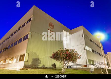 Huelva, Spanien - 16. Mai 2022: Galileo-Gebäude des Campus der Universität Carmen an der Universität von Huelva Stockfoto