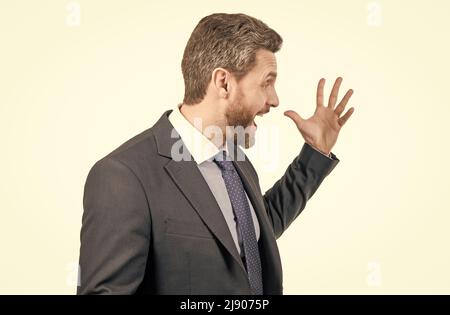 Wütend Boss Mann in formellen Anzug brüllen gestikulierend halb-Turn isoliert auf weißen Kopie Raum, brüllend Stockfoto