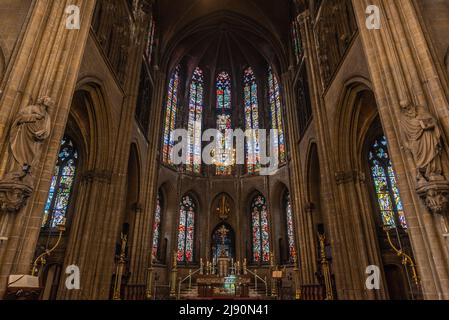 Ostend, Westflandern, Belgien 10 26 2019 neo gothical Interior Design der St. Peter und St. John's catholic Church Stockfoto