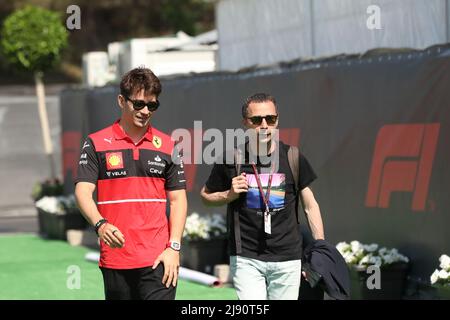 Barcelona, Circuit de Barcelona Catalunya, 19.. Mai 2022; Spanien. F1 großer Preis von Spanien, Ankunft am Donnerstag: Scuderia Ferrari, Charles Leclerc Stockfoto